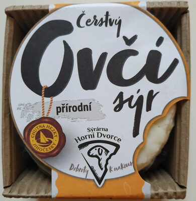 Čerstvý ovčí sýr