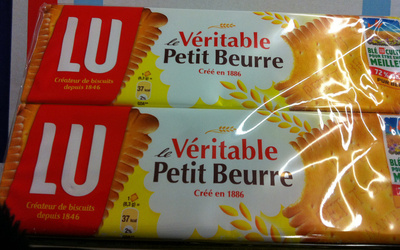 2X200G 24 Veritable Petit Beurre Lu front packaging