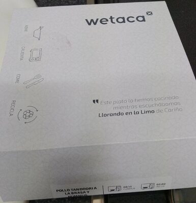 Pollo tandoori a la brasa y humus