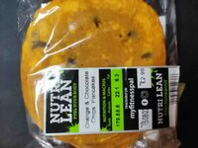 Orange & Chocolate Chips Pancakes