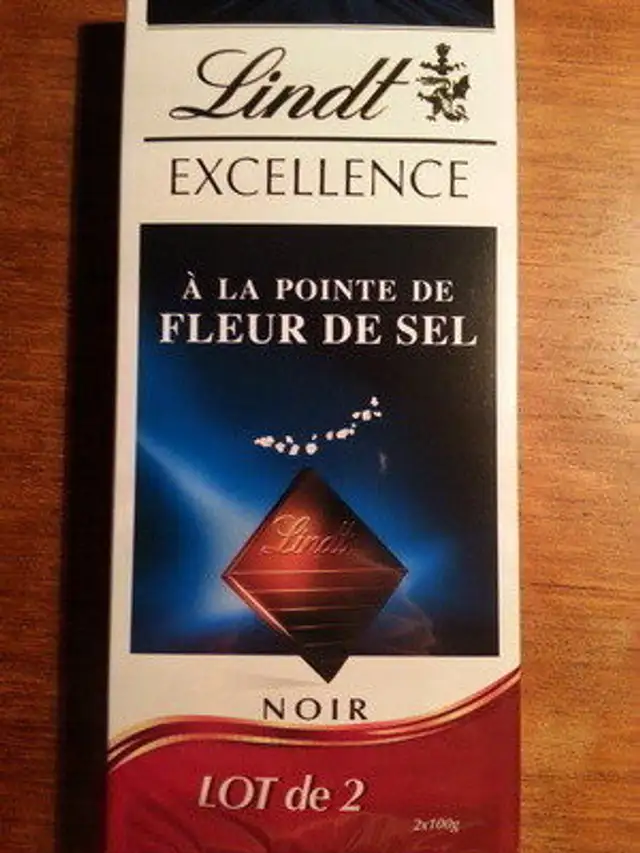 Chocolat noir et pointe de fleur de sel front packaging
