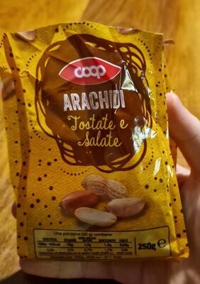 Arachidi tostate e salate front packaging