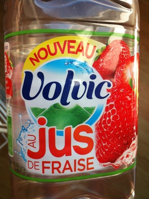 Volvic au jus de fraise