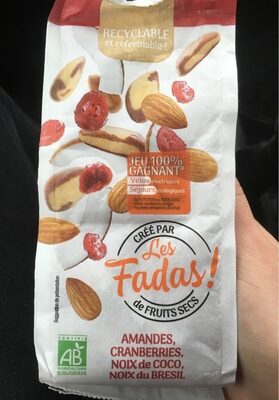 Amandes, cramberries , noix de coco et du bresil front packaging