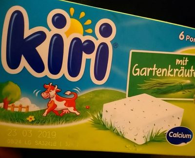 Kiri mit Gartenkräutern