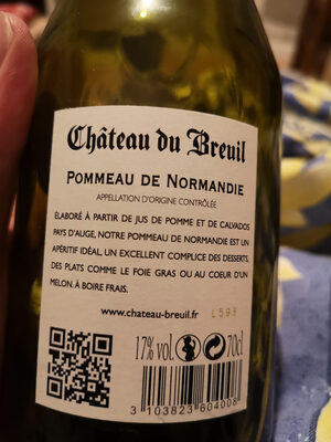 Chateau Du Breuil Pommeau De Normandie 0,70 L ingredients label