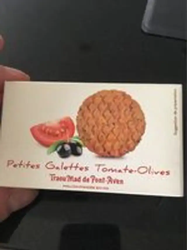 Petites galettes tomate-olives