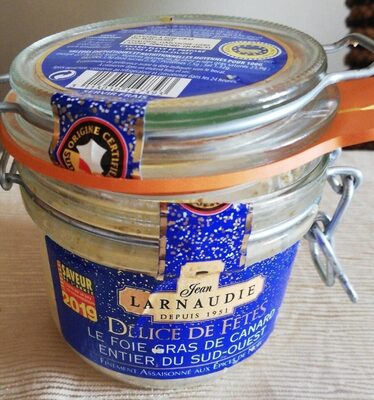 Le foie gras de canard entier du Sud-Ouest assaisonné aux épices de Noël