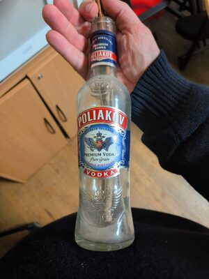 Poliakov front packaging