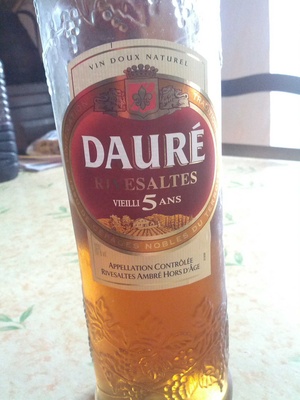 Vin doux naturel Rivesaltes vieilli 5 ans front packaging