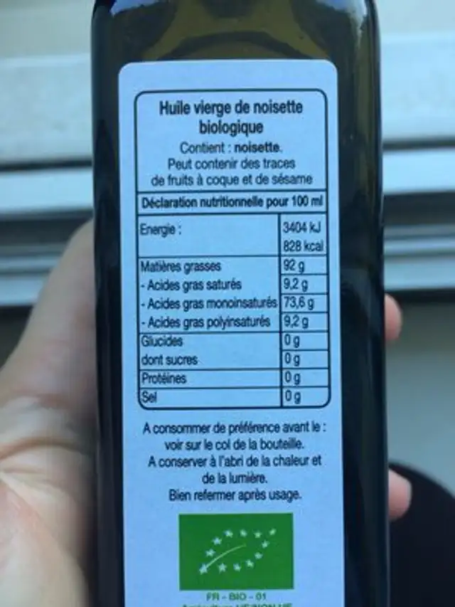 Huile vierge de noisette biologique nutrition facts table