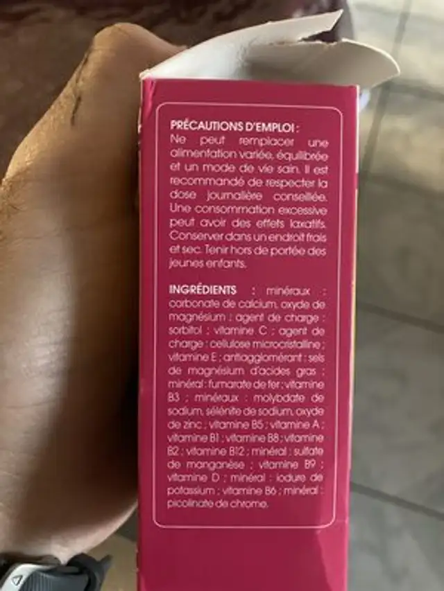 12 vitamines & 9 minéraux ingredients label