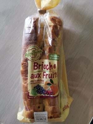 Brioche aux fruits en tranche