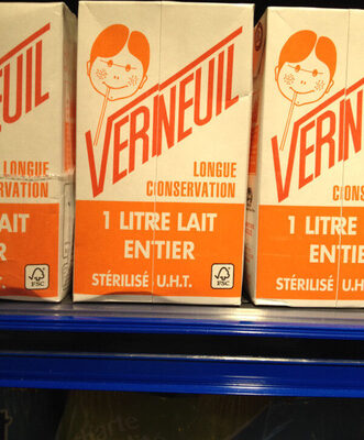 Lait entier sterilise UHT VERNEUIL front packaging