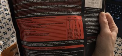 High Protein 90 Chocolate Flavour nutrition facts table