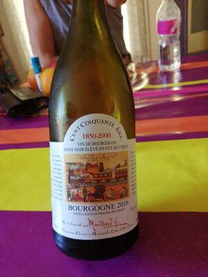 Vin de bourgogne pinot noir