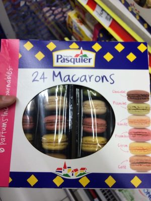 24 macarons front packaging