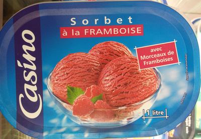 Sorbet framboise avec morceaux de framboise