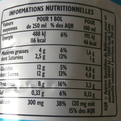 Lait demi-écrémé nutrition facts table