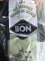 Pavé aux fromages tomates mi-séchées roquette et pousses de béttraves