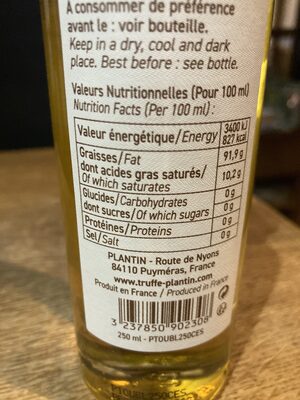 Préparation culinaire à base d’huile de Tournesol et d’arôme de Truffe Blanche nutrition facts table