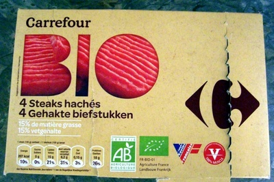 4 Steaks hachés Pur bœuf 15% Mat. Gr.* *Pourcentage de matières grasses inférieur à 15%. Rapport collagène sur protéines de viande inférieur à 15%.