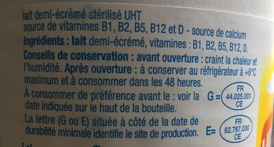 LAIT DEMI ECREME VITAMINÉ ingredients label