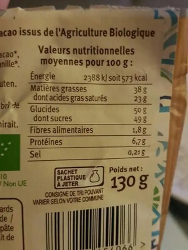 Sachet fritures chocolat lait 37% cacao Max Havelaar - 130g nutrition facts table