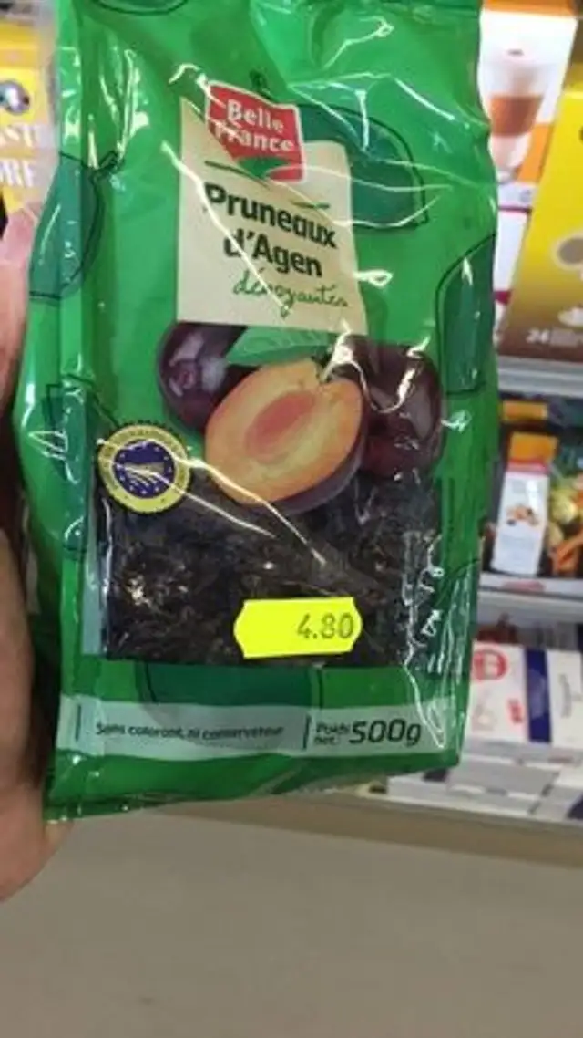 Agen prunes, pitted front packaging