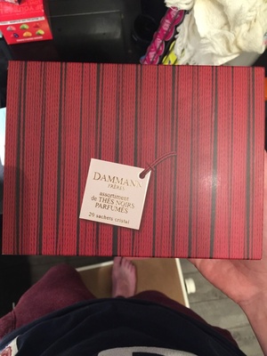 Assortiment de thés noirs parfumés