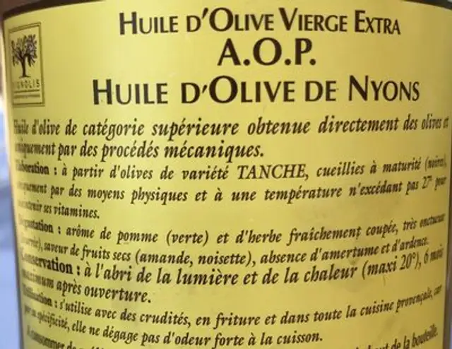 Huile d'olive de Nyons AOP ingredients label