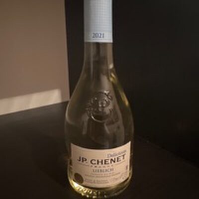 Weißwein lieblich front packaging