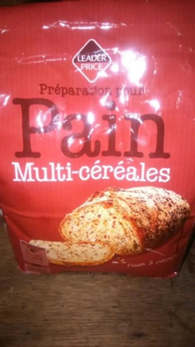 Pain multi-céréales front packaging