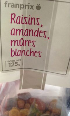 Raisins , amandes, mures blanches