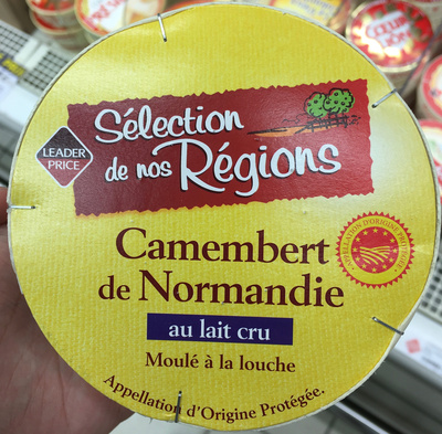Camembert de Normandie au lait cru moulé à la louche