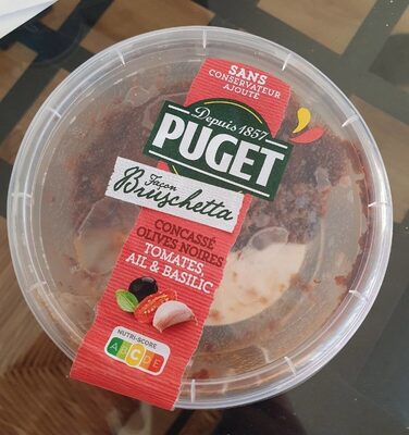 Concassé olives noires, tomates et basilic