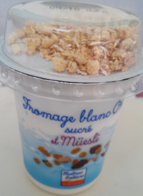 Fromage blanc 0 % sucré et Müesli