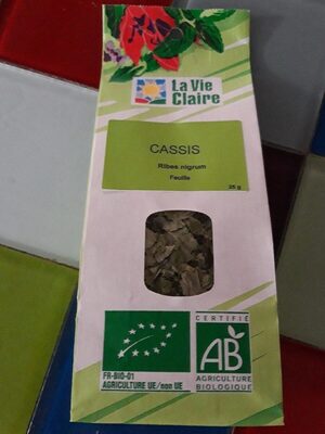 Cassis feuilles Robes nigrum