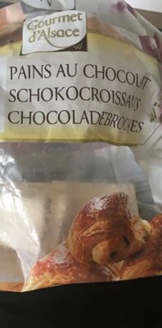Pains au chocolat front packaging