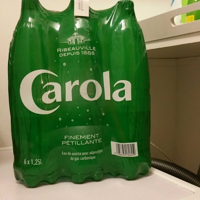 Eau Pétillante, 6 Fois 125 Centilitres, Marque Carola Verte