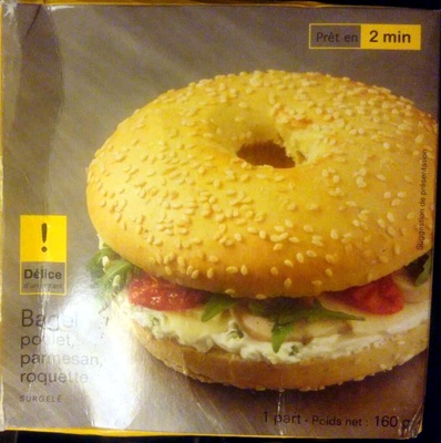 Bagel Poulet, Parmesan, Roquette