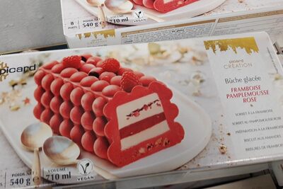 Bûche glacée  framboise pamplemousse rose