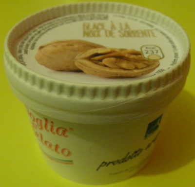 Glace à la noix de Sorrente