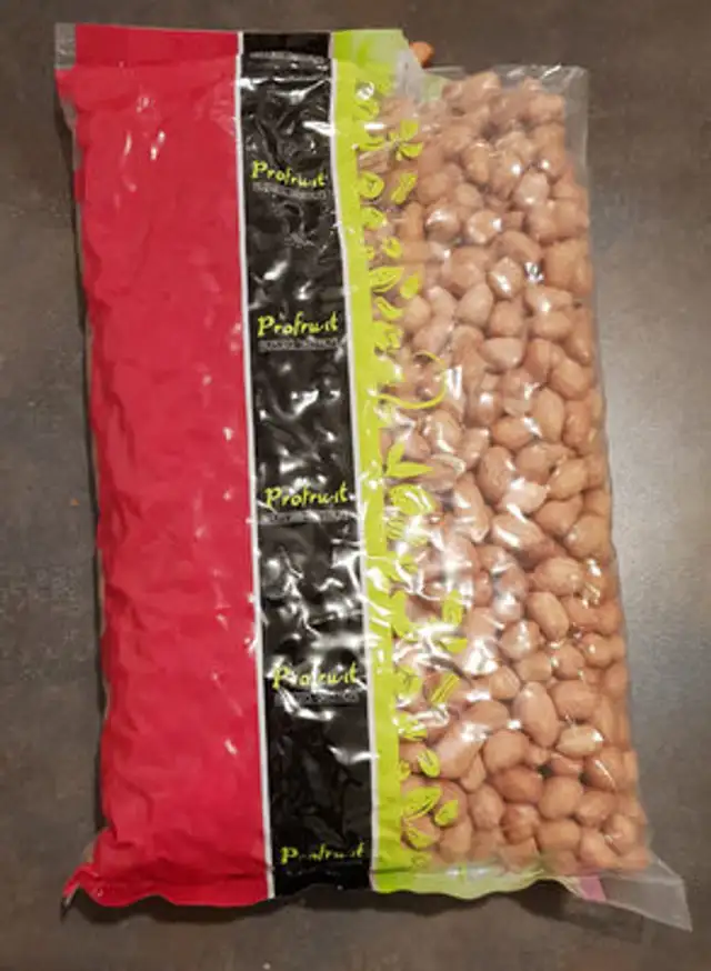 Cacahuètes Crues Avec Peau front packaging