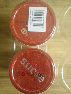 Fromage frais sucré 40%* *Matières grasses sur extrait sec soit 7% de matières grasses sur produit fini.