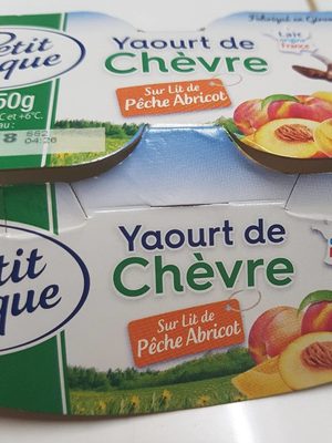 Yaourt de chevre saveur pêche abricot