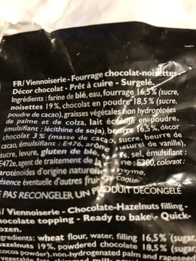 Croissants With Chocolate And Nut Filling, 6 x ingredients label