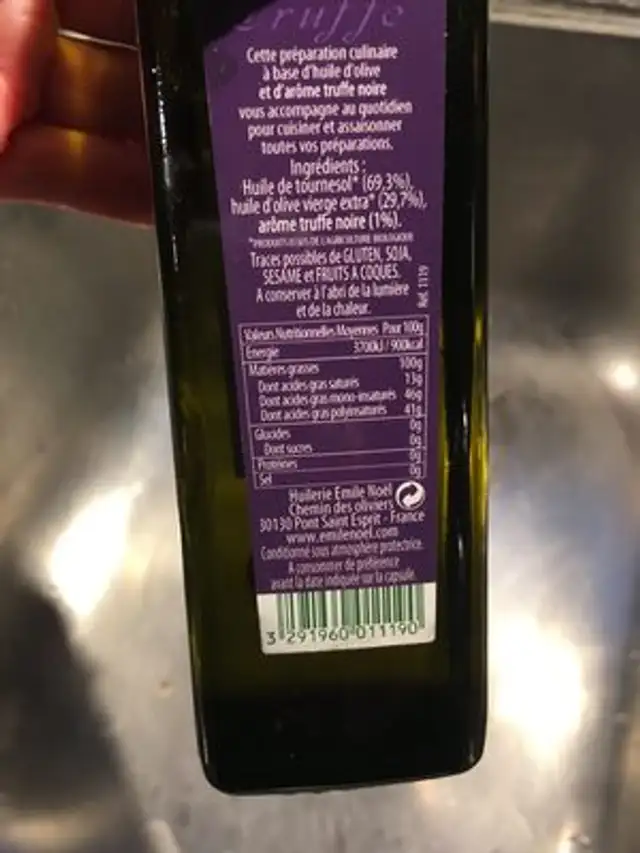 HUILE AROMATISEE TRUFFE ingredients label