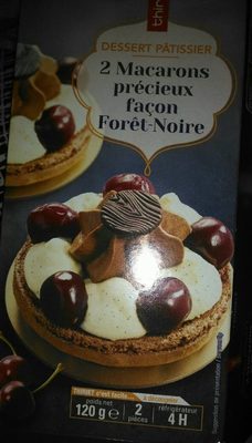 2 macarons précieux façon forêt noire