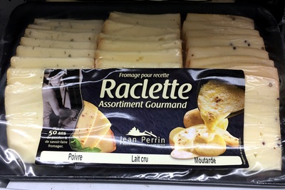 Fromage à raclette assortiment poivre - lait cru - moutarde